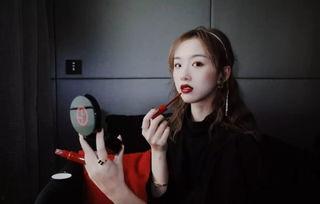 吃瓜网红博主视频大全最新,揭秘娱乐圈幕后故事