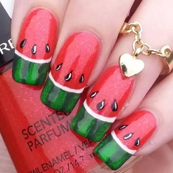 小雨美甲美睫吃瓜视频,吃瓜视频中的美丽秘密大公开