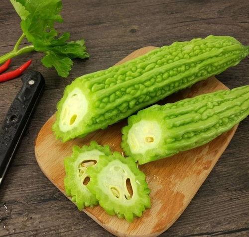 泰国人吃生瓜视频,揭秘当地人品尝生瓜的独特风味