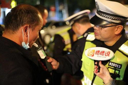 漯河吃瓜群众新闻视频,漯河街头吃瓜群众热议新闻事件