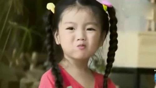 为吃瓜打哭孩子的视频大全,网友热议家庭教育问题