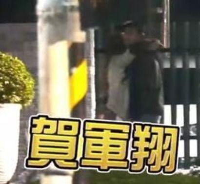 吃瓜明星出轨视频,当红明星出轨视频曝光，真相令人咋舌