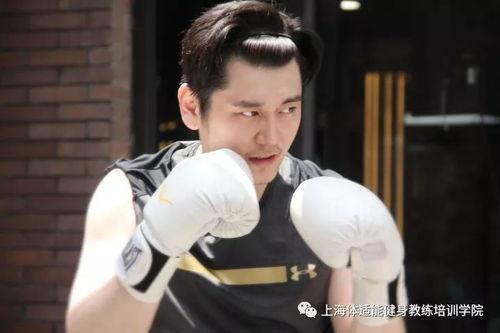 吃瓜选手小魏是谁啊视频,网络红人的崛起之路