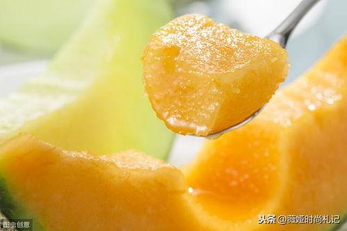 比迪熊吃哈密瓜视频,与哈密瓜的甜蜜邂逅