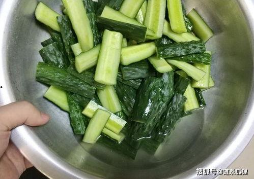 酸瓜要腌多久可以吃呀视频,多久即可开胃享用