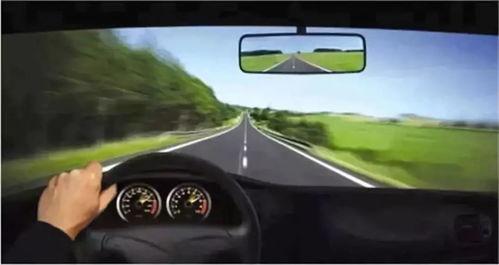 开车吃瓜事故视频大全播放,惊险瞬间！开车吃瓜事故视频大盘点