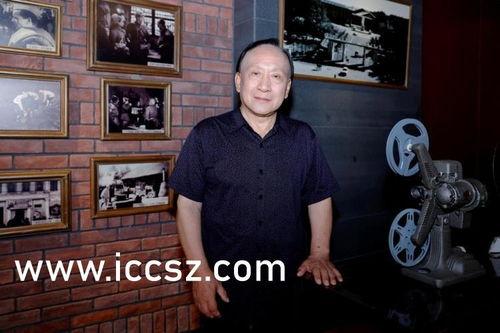 热门吃瓜事件100个视频,盘点年度网络热议瞬间